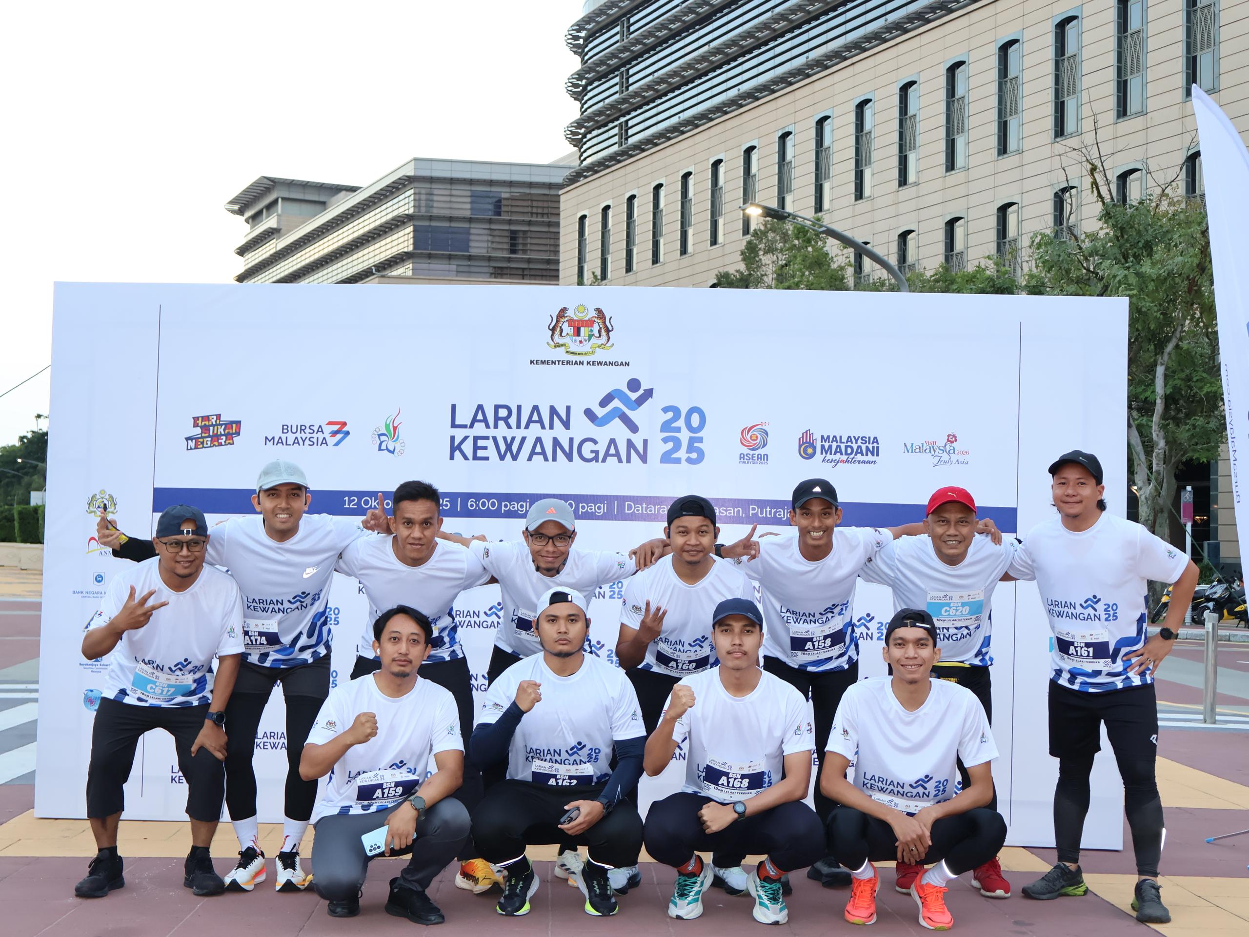 Larian Kewangan 2025