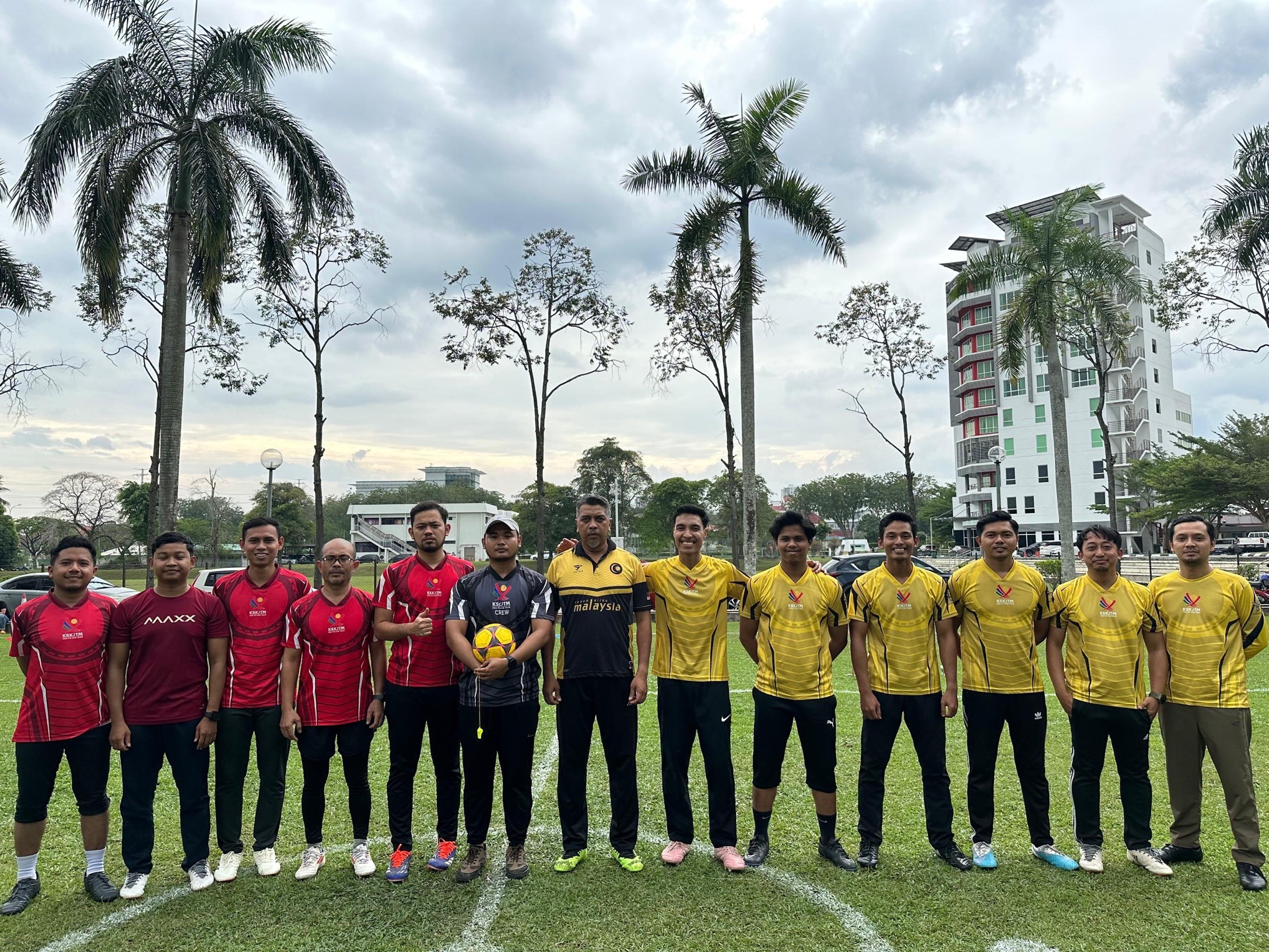 BOLA SEPAK 5 SEBELAH KSKJTM